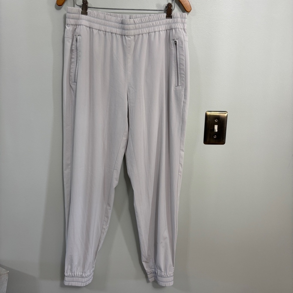 Tommy Bahama Alice Island Zone Jogger silver grey small